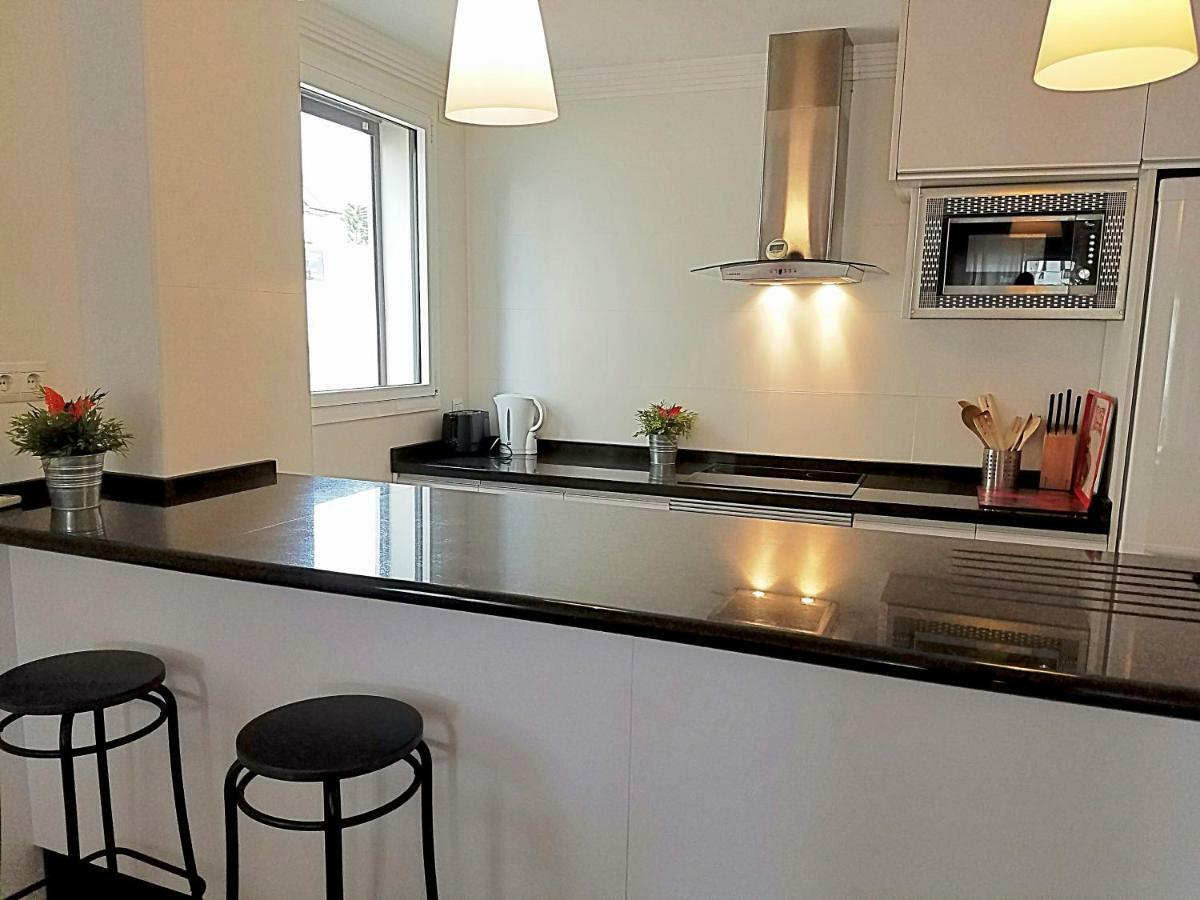 Maravilloso Apartamento Нерха Екстер'єр фото
